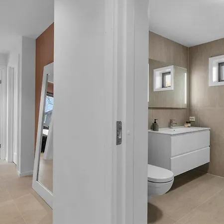 Borealis Luxury Suite Tromso Exterior photo